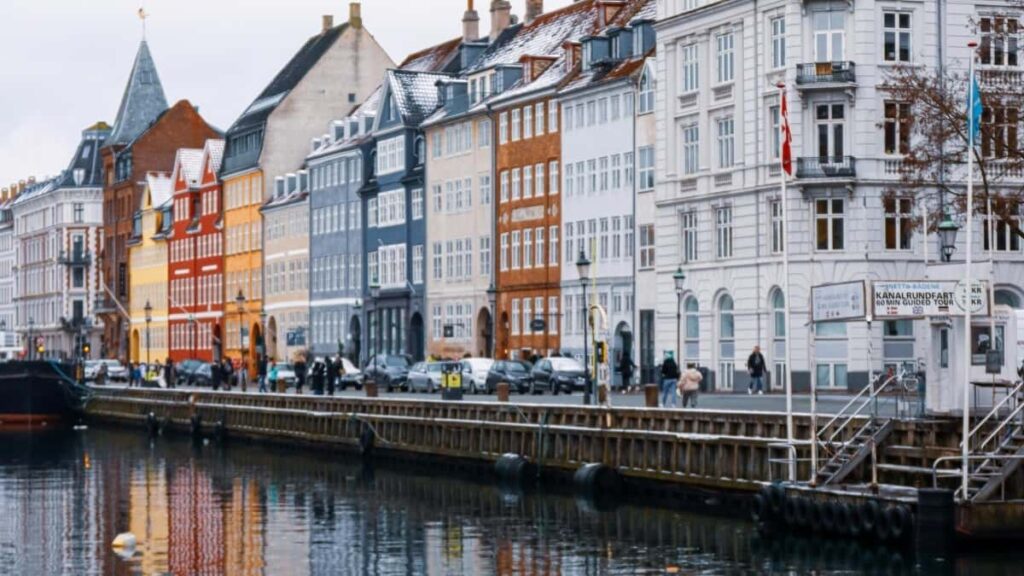 How Facebook Influencers Can Land Spain Brands Collaboration in Nigeria 2025
