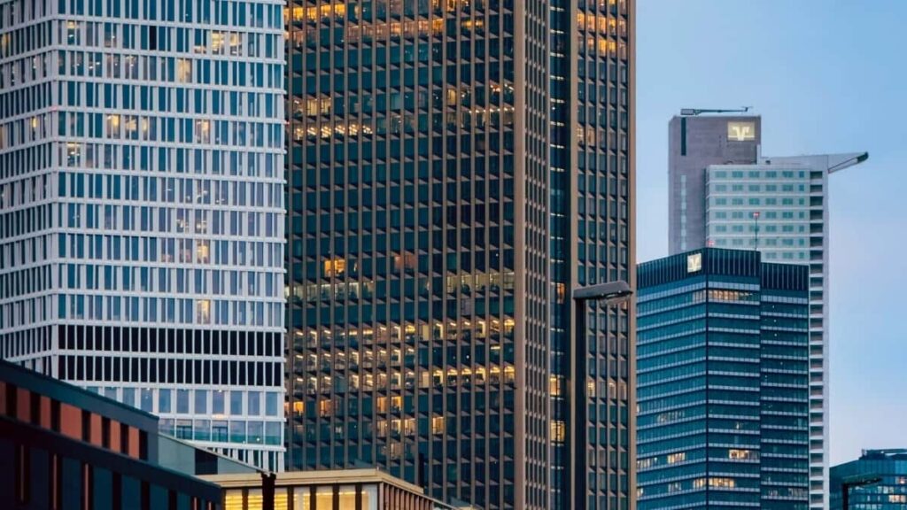 Learn how Nigerian brands can successfully negotiate long-term deals with Amazon in the Philippines market.
