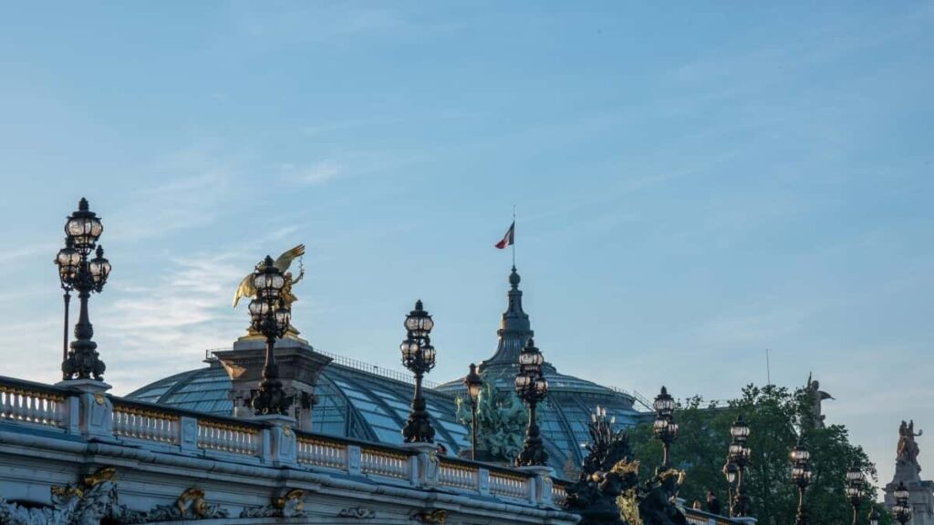 Practical, street-smart guide for Nigerian creators on contacting Uzbekistan brands via Roposo for music-collab trends, using local tactics and recent fintech shifts.