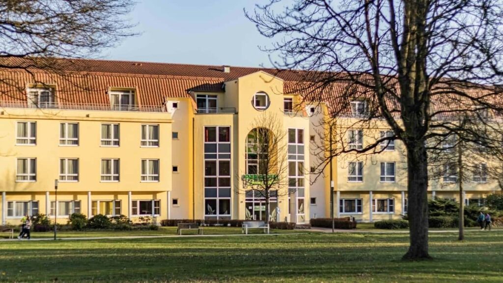 Practical playbook for Nigerian creators to connect with Uzbekistan brands on Rumble, build sponsor trust, and win cross-border deals.