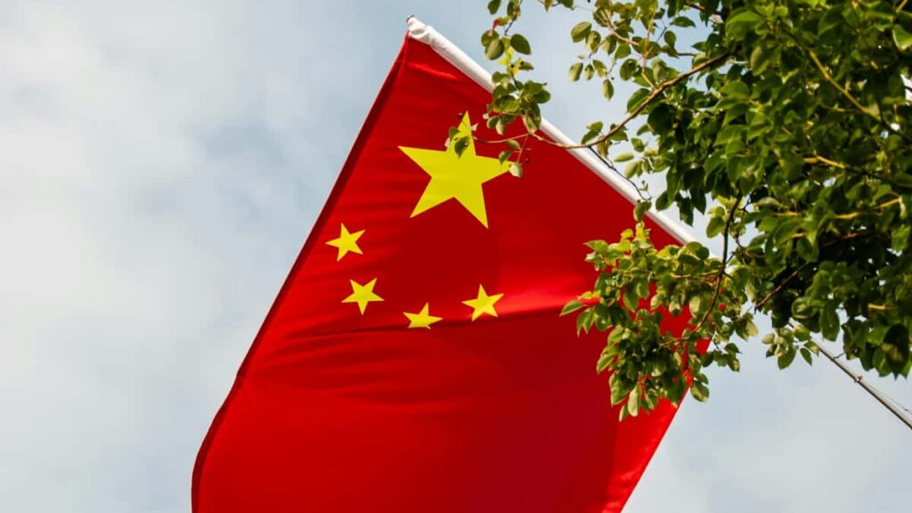 Practical guide for Nigerian advertisers to find and work with Belgium-based HBO Max creators to boost global product awareness. Local tips, platform playbook, risks and outreach templates.