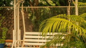 Practical steps for Nigerian beauty creators to reach Hungary brands on Moj, land ambassador deals, and scale cross-border collabs in 2026.